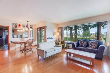 1928 Ridgeway Avenue, North Vancouver, BC, North Vancouver — Single Family Residence for sale