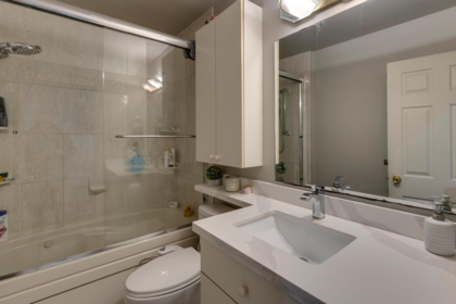 Basement Recreation Room Photo of 10969 86a Avenue, Delta, BC