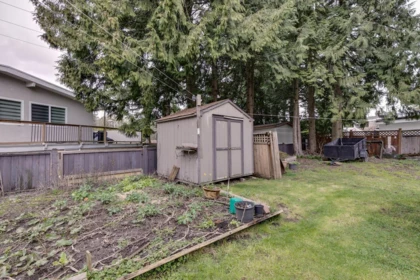 Hot Tub / Spa Photo of 10969 86a Avenue, Delta, BC