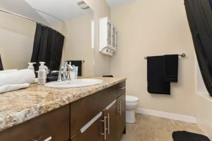 Guest Bathroom Photo of 27858 Ledunne Avenue, Abbotsford, BC