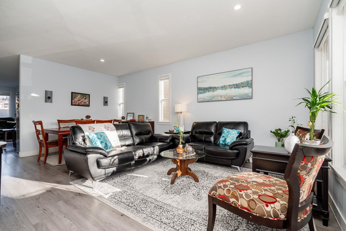 Living Room Photo of 6926 190 Street, Surrey, BC