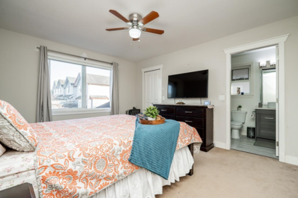 Powder Room Photo of 6926 190 Street, Surrey, BC