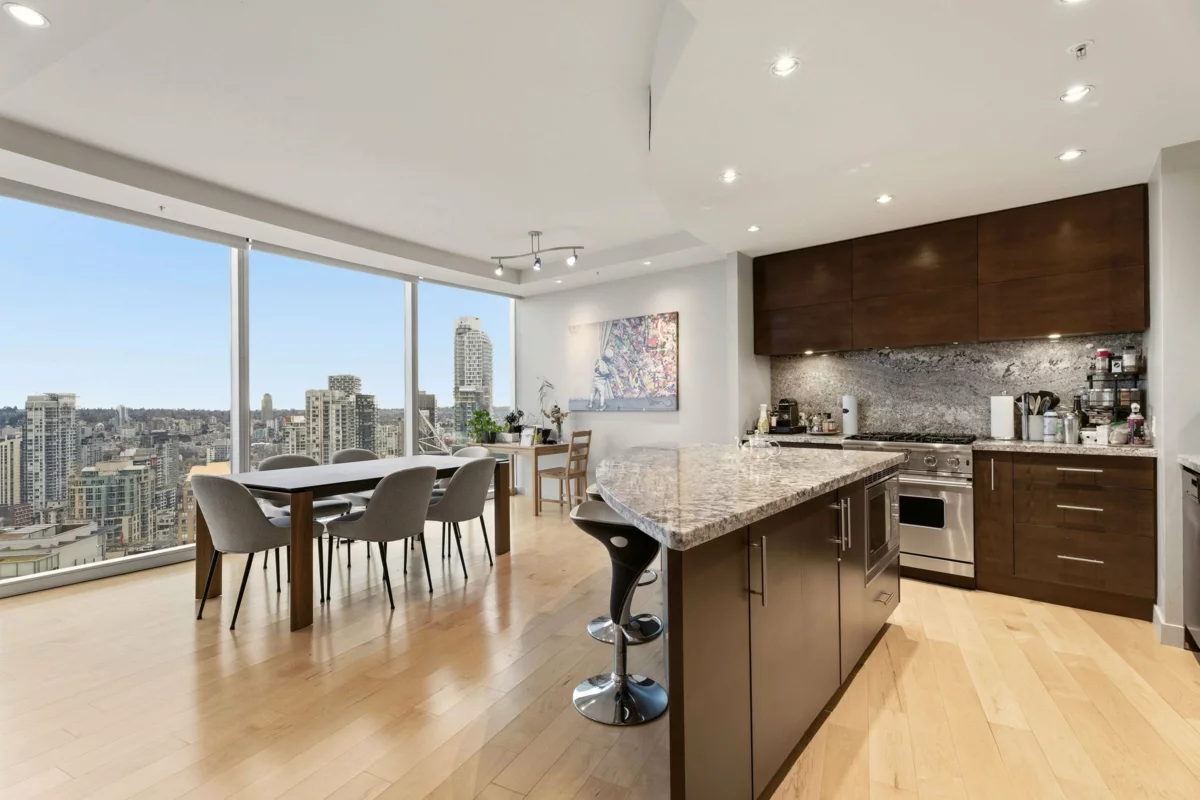 Family Room Photo of 3403 938 Nelson Street, Vancouver, BC
