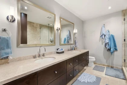 Guest Bathroom Photo of 3403 938 Nelson Street, Vancouver, BC