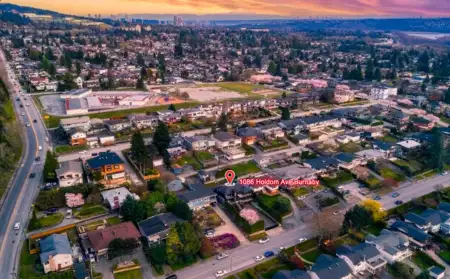 Neighborhood Park Photo Near 1068 Holdom Avenue, Burnaby, BC