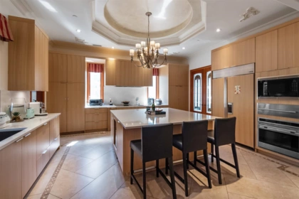 Kitchen Photo of 1155 W 54th Avenue, Vancouver, BC