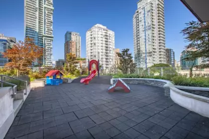 Laundry Room Photo of 2905 535 Smithe Street, Vancouver, BC