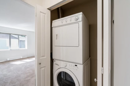 Mudroom Photo of 68 15155 62a Avenue, Surrey, BC