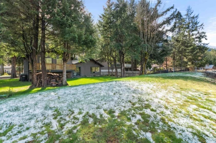 Garden / Landscaping Photo of 30 Robertson Crescent, Hope, BC
