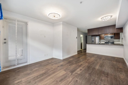 Guest Bathroom Photo of 140 5660 201a Street, Langley, BC