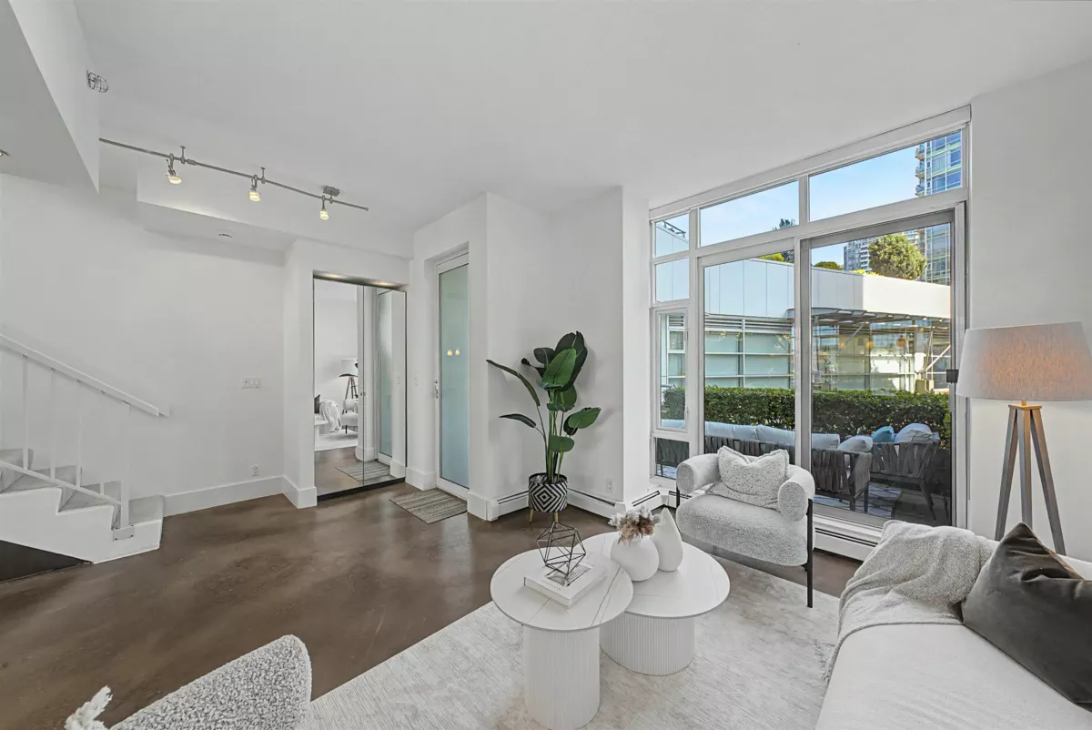 Dining Area Photo of TH A 1199 Marinaside Crescent, Vancouver, BC