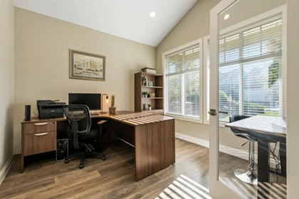 Mudroom Photo of 4 1911 Woodside Boulevard, Agassiz, BC