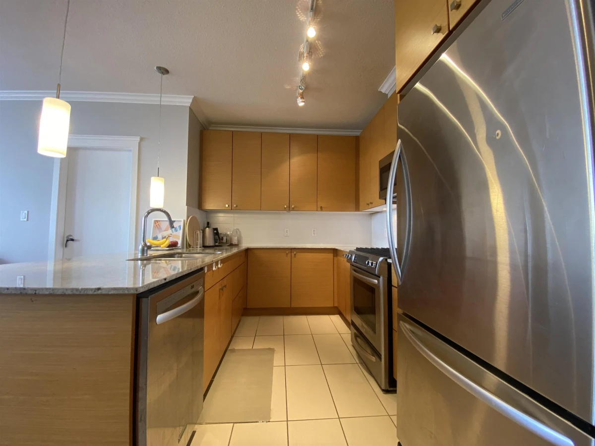 Family Room Photo of 1605 7360 Elmbridge Way, Richmond, BC