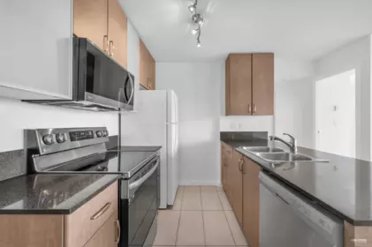 Primary Bedroom Photo of 2608 977 Mainland Street, Vancouver, BC