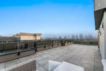 Hot Tub / Spa Photo of 14 19670 55a Avenue, Langley, BC