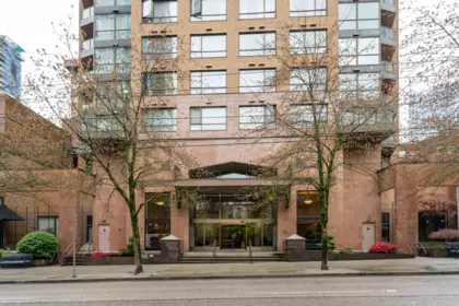Outdoor Patio Photo of 1003 1189 Howe Street, Vancouver, BC