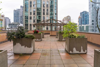 Swimming Pool Photo of 1003 1189 Howe Street, Vancouver, BC