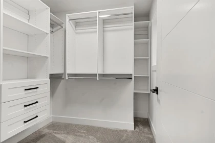 Pantry Photo of 2 2360 Crescent Way, Abbotsford, BC