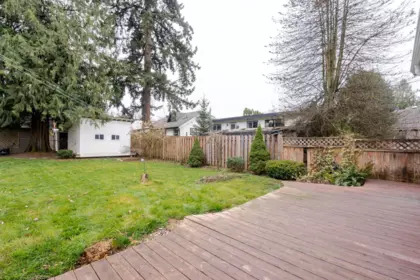 Aerial View of 33986 Walnut Avenue, Abbotsford, BC