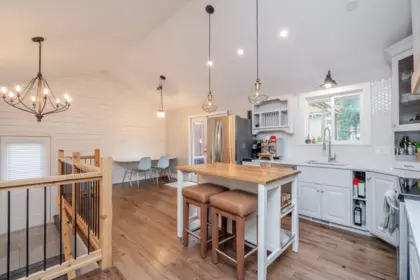 Breakfast Nook Photo of 33986 Walnut Avenue, Abbotsford, BC