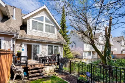 Garden / Landscaping Photo of 3 19948 Willoughby Way, Langley, BC