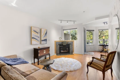 210 7383 Griffiths Drive, Burnaby, BC, Burnaby — Apartment/Condo for sale