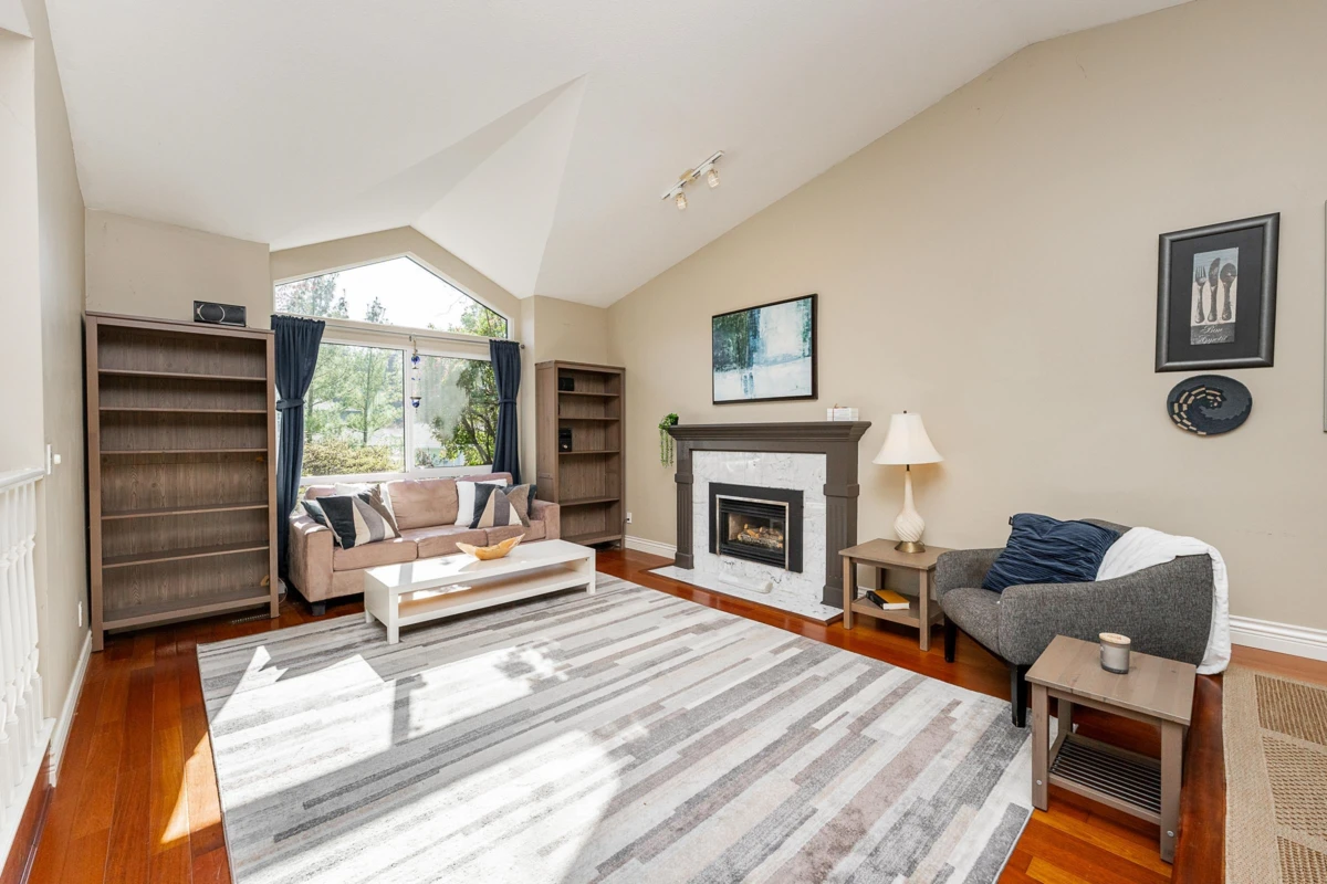 Family Room Photo of 25 Ravine Drive, Port Moody, BC