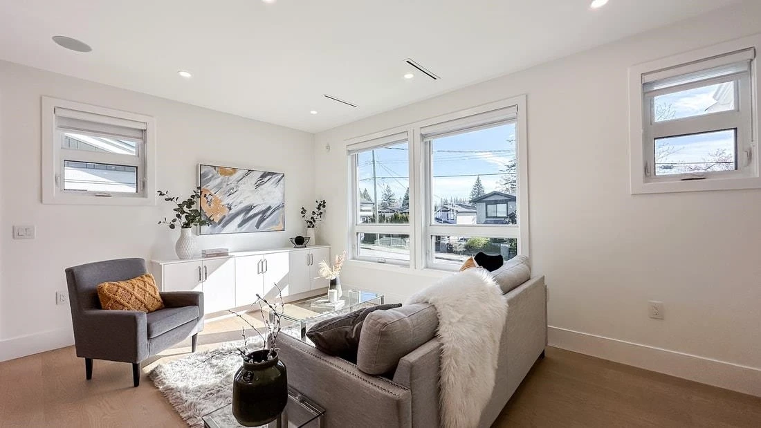 Family Room Photo of 4265 Macdonald Avenue, Burnaby, BC