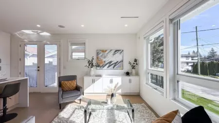 4265 Macdonald Avenue, Burnaby, BC, Burnaby — Half Duplex for sale