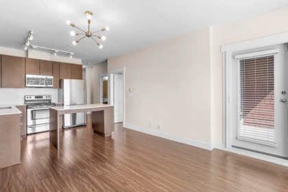 Kitchen Island Photo of 307 2351 Kelly Avenue, Port Coquitlam, BC