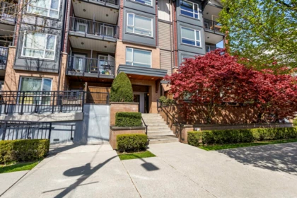 Laundry Room Photo of 307 2351 Kelly Avenue, Port Coquitlam, BC