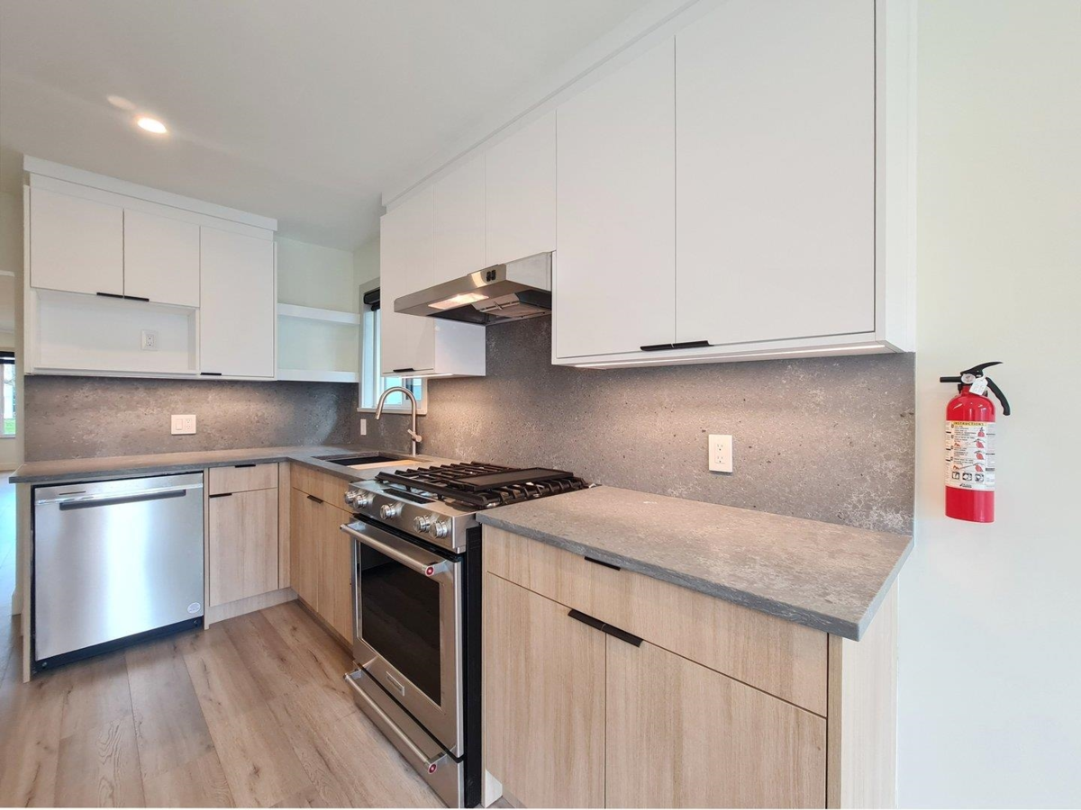 Family Room Photo of 790 W 68th Avenue, Vancouver, BC