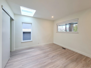 Breakfast Nook Photo of 790 W 68th Avenue, Vancouver, BC
