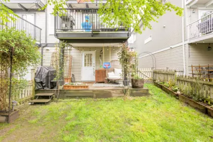 Front Yard Photo of 11 6747 203 Street, Langley, BC