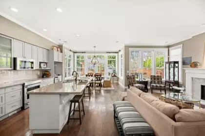 Kitchen Photo of 3711 142 Street, Surrey, BC