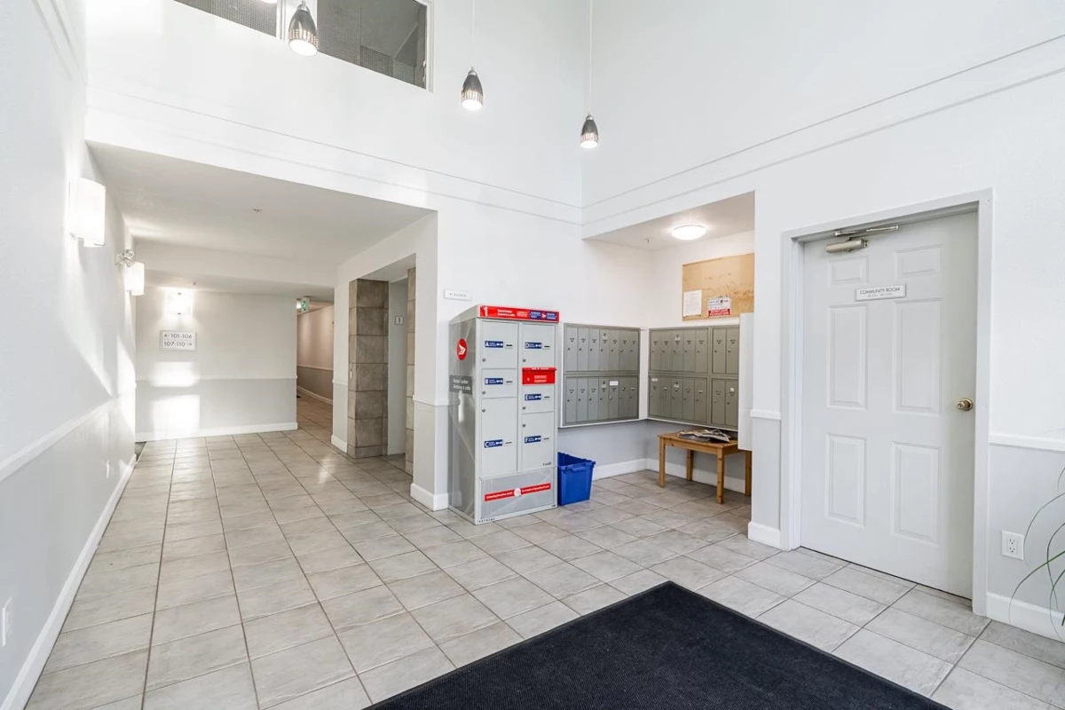 Dining Area Photo of 104 13955 Laurel Drive, Surrey, BC