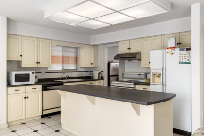Kitchen Island Photo of 108 W 46th Avenue, Vancouver, BC