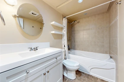 Laundry Room Photo of 9057 216a Street, Langley, BC