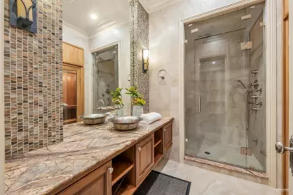 Hot Tub / Spa Photo of 6963 Fremlin Street, Vancouver, BC