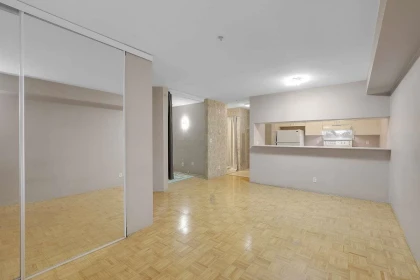 308 10533 University Drive, Surrey, BC, Surrey — Apartment/Condo for sale