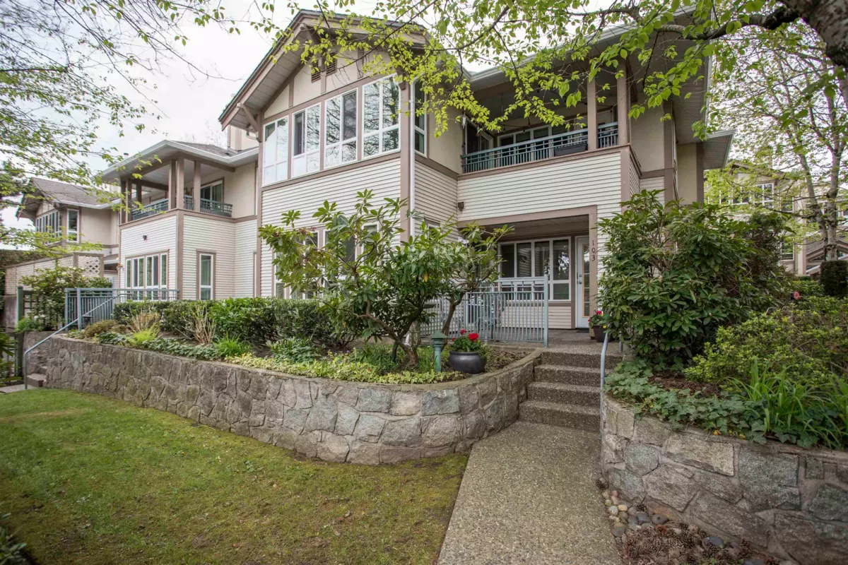 Family Room Photo of 103 6363 121 Street, Surrey, BC
