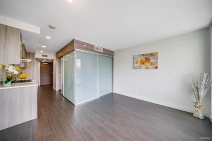 Kitchen Island Photo of 618 8800 Hazelbridge Way, Richmond, BC