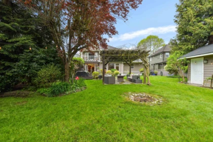 Hot Tub / Spa Photo of 9002 Nash Street, Langley, BC