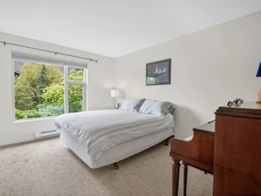 Primary Bedroom Photo of 304 675 Park Crescent, New Westminster, BC