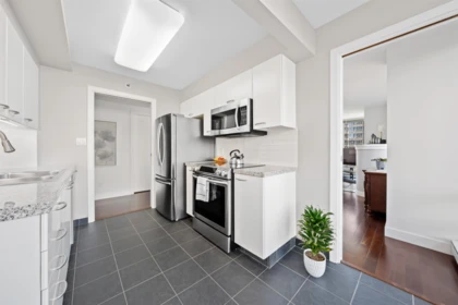 Guest Bathroom Photo of 604 1501 Howe Street, Vancouver, BC