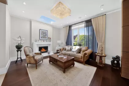 Breakfast Nook Photo of 2664 W 22 Avenue, Vancouver, BC