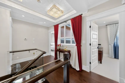 Hallway Photo of 2664 W 22 Avenue, Vancouver, BC