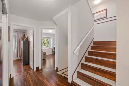 Loft / Bonus Room Photo of 1127 St. Andrews Avenue, North Vancouver, BC