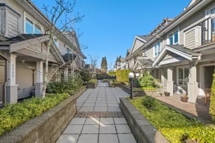 Outdoor Kitchen Photo of 1127 St. Andrews Avenue, North Vancouver, BC