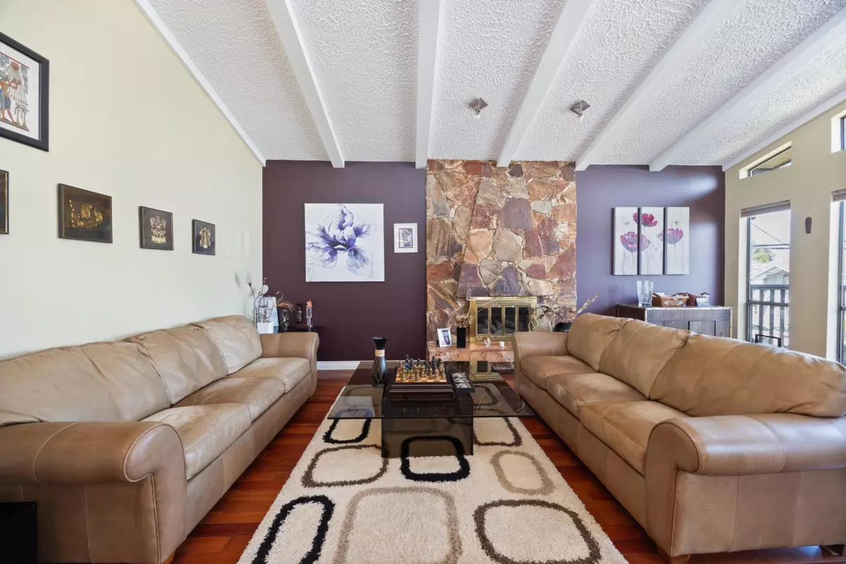 Dining Area Photo of 6264 Bryant Street, Burnaby, BC